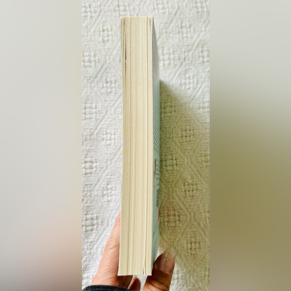 🔥4 for $20🔥📖💛Hidden Figures by Margot Lee Shetterly💛📖 - Picture 5 of 6